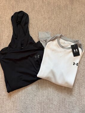 Lot of 2-Under Armour Black Hoodie and White Crewneck medium